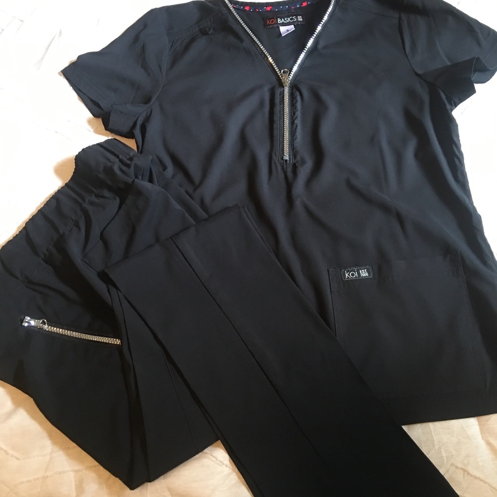 Koi scrub set